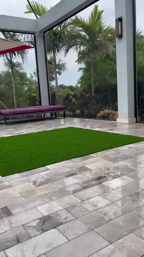 Patio artificial turf lanai